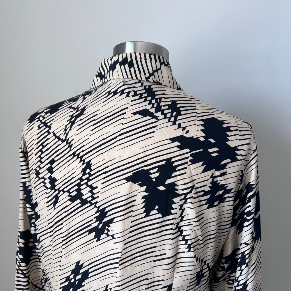 Rena Rowan Women's  100% Silk Button-Up‎ Blouse Size 12 Vintage - Picture 12 of 16